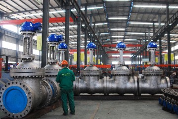 API 600 ASTM A351 CF8 Gate Valve, BB OS&Y 24 Inch 600LB